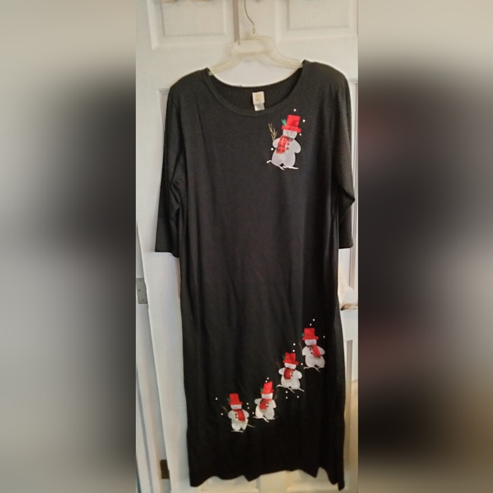 Karla Marie Charming Black Maxi Dress with Snowman Design